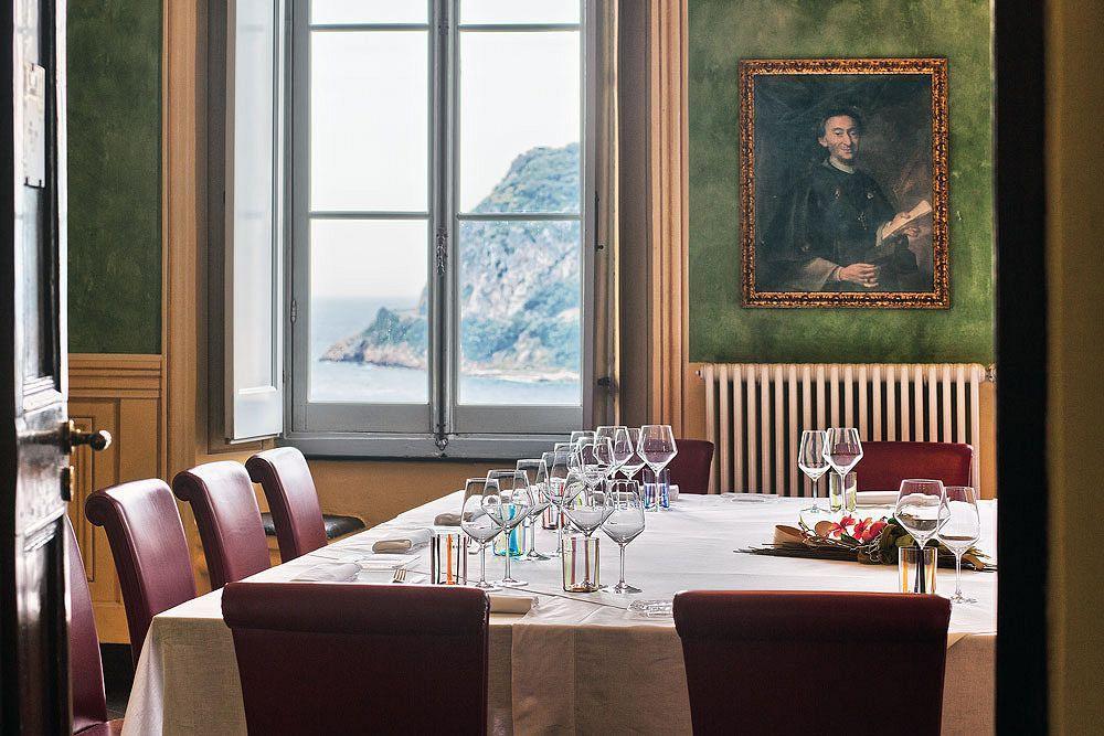 Palazzo Vescovile Hotel Нолі Екстер'єр фото